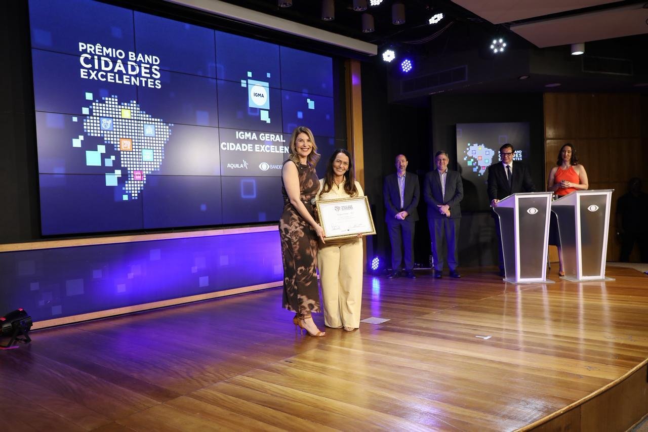 Manoela Peres ex-prefeita de Saquarema