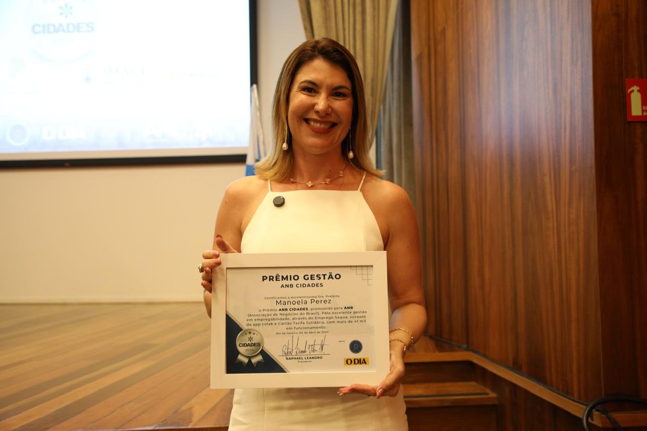 Manoela Peres ex-prefeita de Saquarema